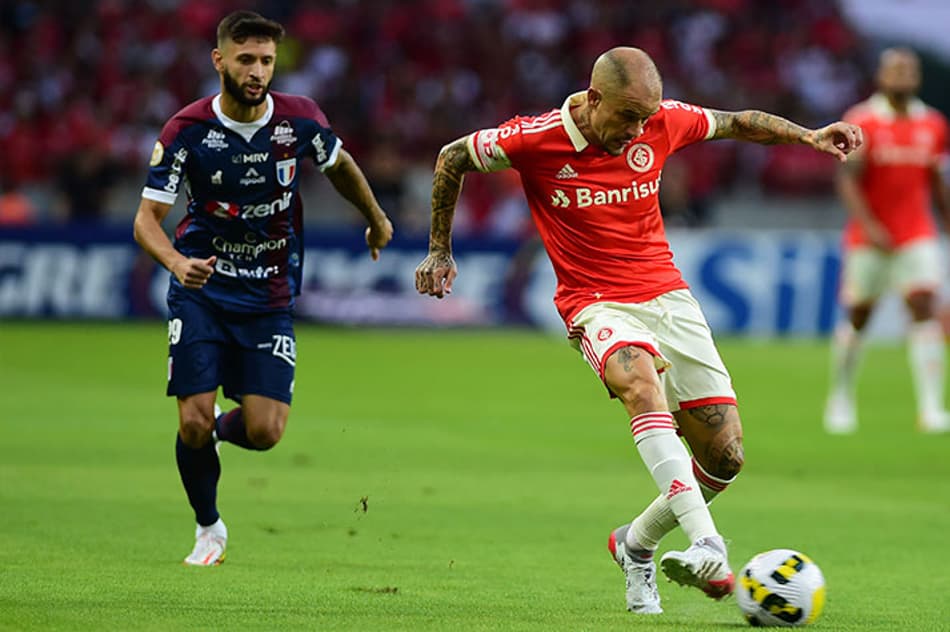 VÍDEO: veja os melhores momentos da vitória do Internacional sobre o Fortaleza pelo Brasileirão