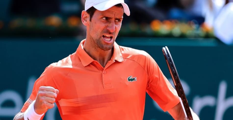 Novak Djokovic vibra em virada contra Karen Khachanov em belgrado