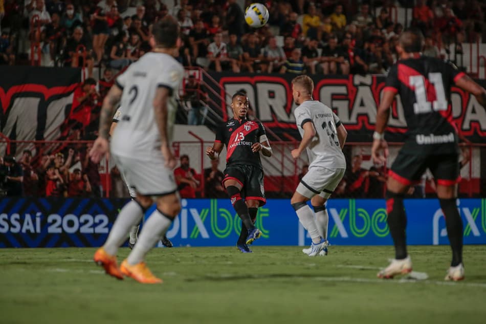 VÍDEO: Assista aos melhores momentos do empate entre Atlético-GO e Botafogo pelo Brasileirão