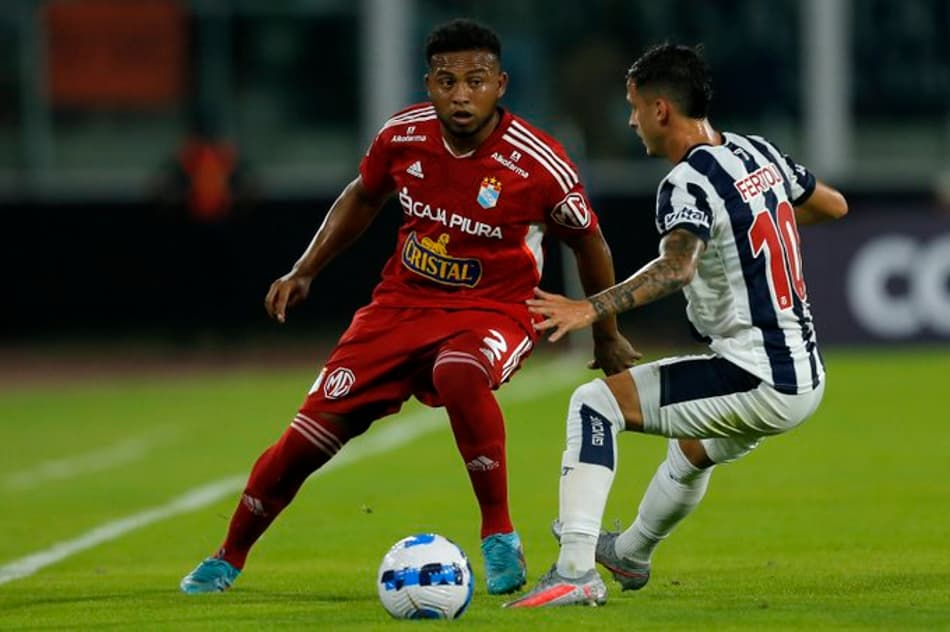 Talleres vence Sporting Cristal e divide liderança com Flamengo no Grupo H da Libertadores