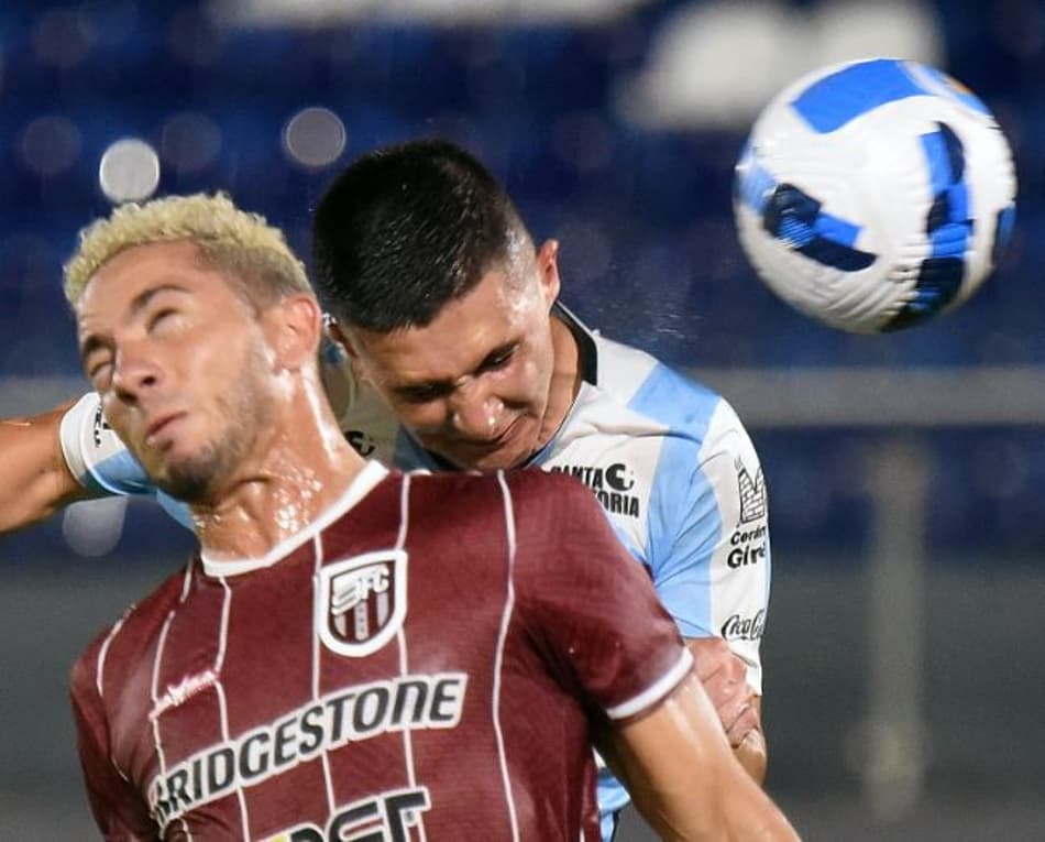 Pela chave do Inter, Guaireña vence o 9 de Octubre e assume a ponta