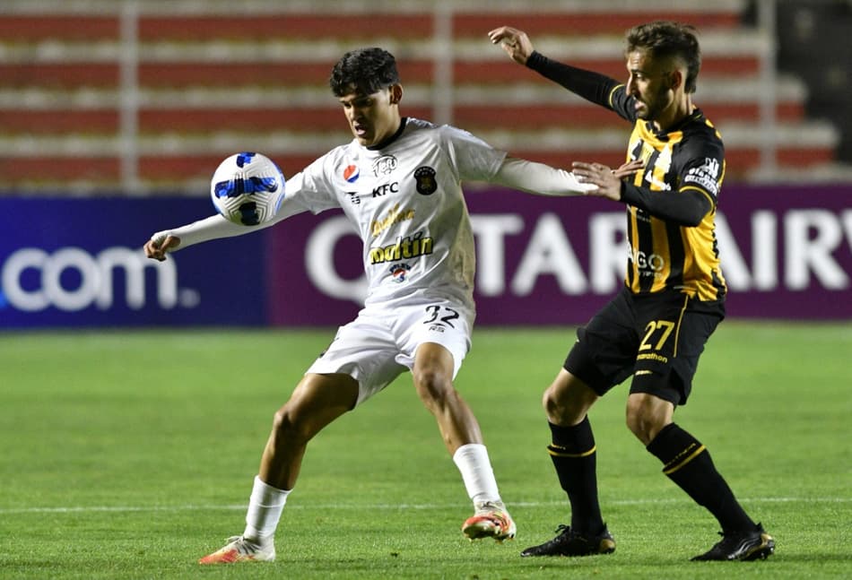 The Strongest empata com Caracas pela Libertadores e dá vice-liderança ao Athletico-PR