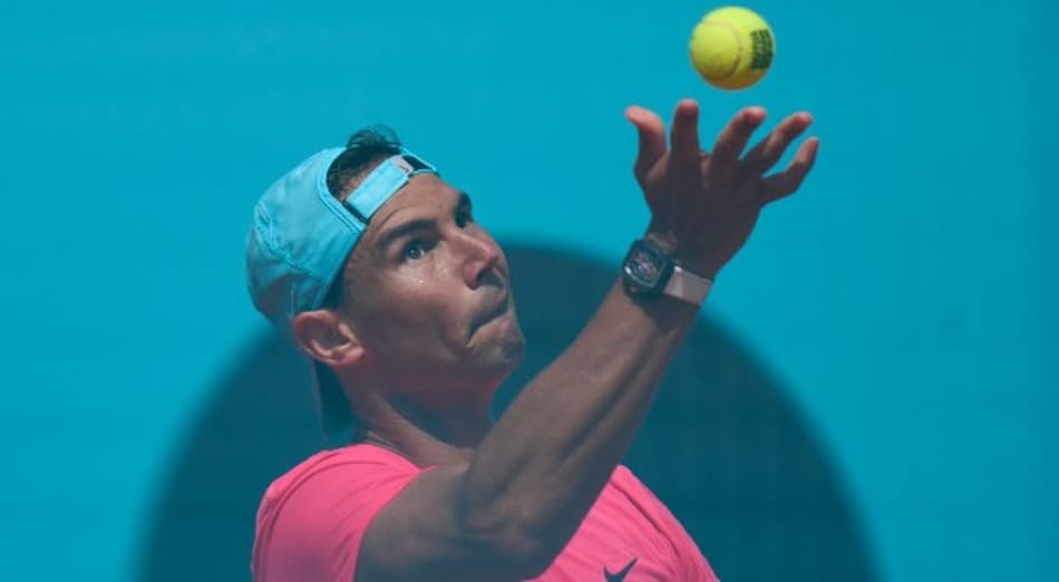 Nadal se diz recuperado, mas espera semana difícil em Madri
