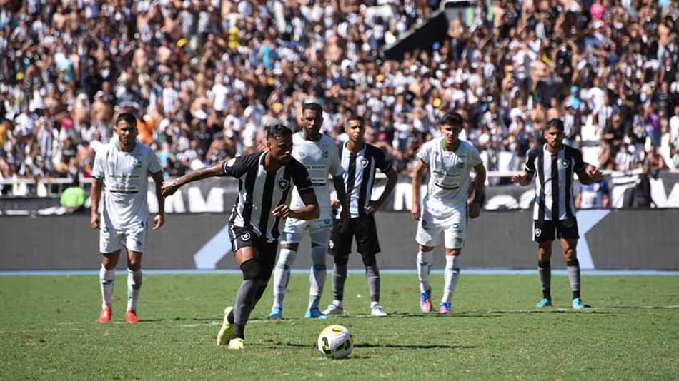 Diego Gonçalves entende vaias ao Botafogo, mas pede paciência: ‘Ajeitando o time’