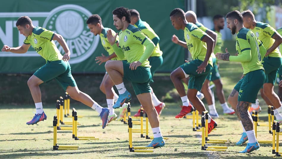 Palmeiras encara maratona intensa no mês de maio: Abel tem razão sobre calendário?