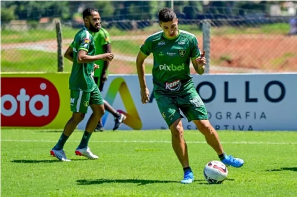 Índio Ramírez projeta duelos do América-MG contra o Atlético-MG: ‘Vamos pensar só no triunfo’
