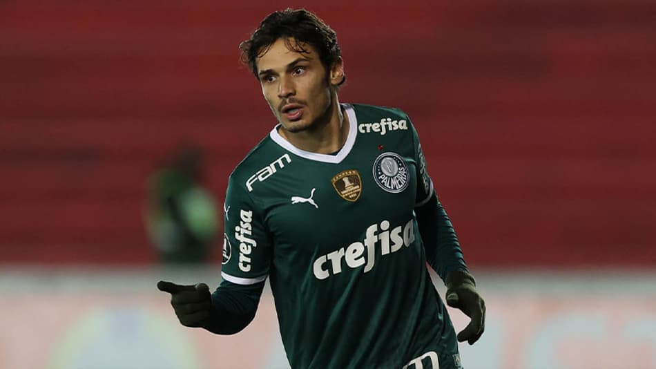 VÍDEO: Após outra goleada do Palmeiras, Veiga ironiza: ‘Falam que a gente é retranqueiro’