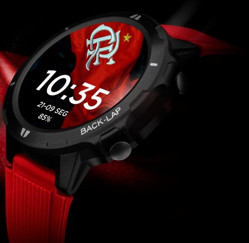Flamengo lança smartwatch em parceria com empresa pioneira do segmento