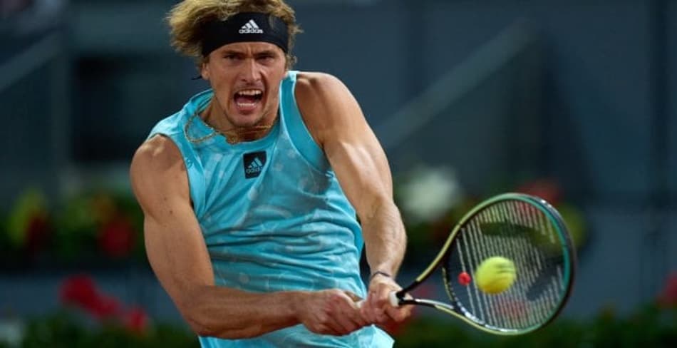Alexander Zverev em ação contra Felix Auger Aliassime em Madri
