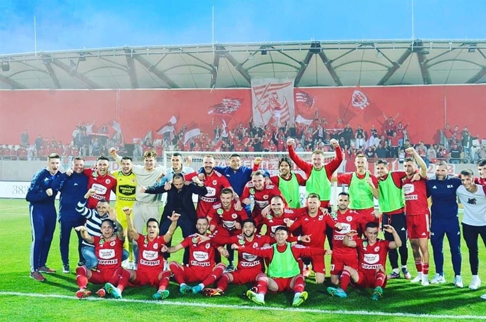 Jogador brasileiro comemora vaga europeia histórica no Kisvarda