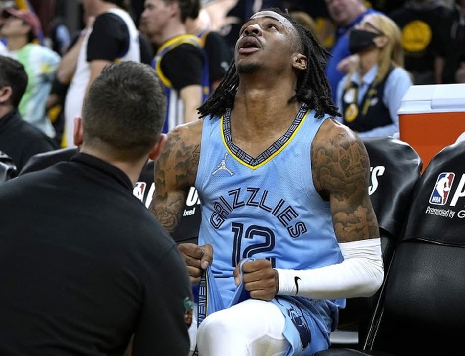 Ja Morant culpa Jordan Poole por lesão no joelho