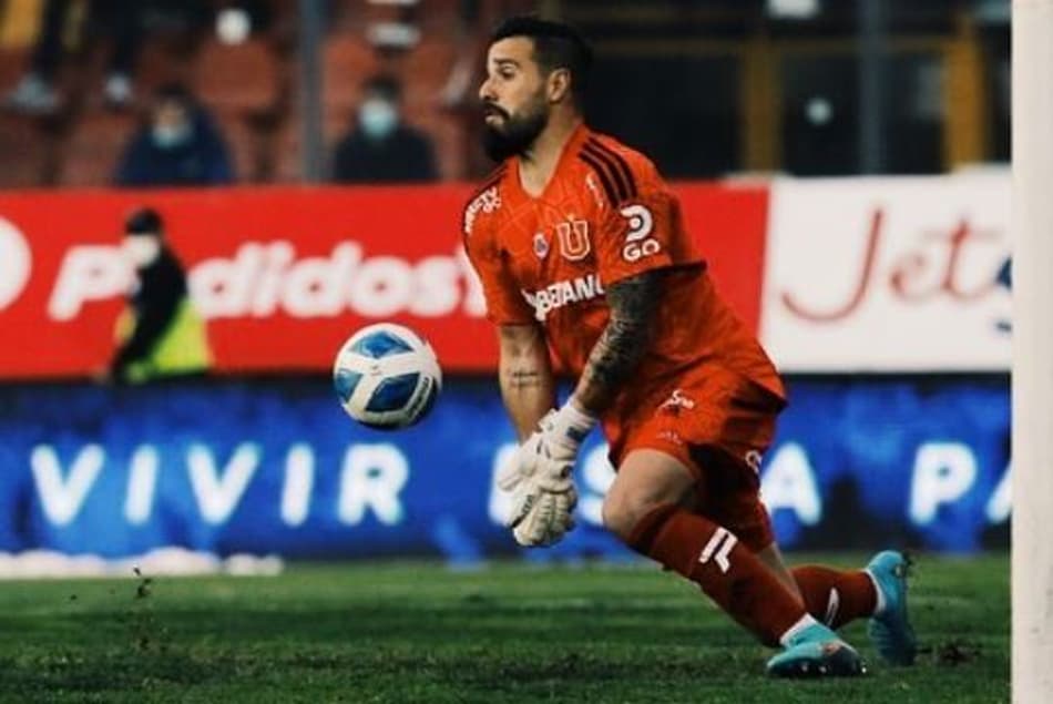 Goleiro da Universidad de Chile revela ameaças da torcida