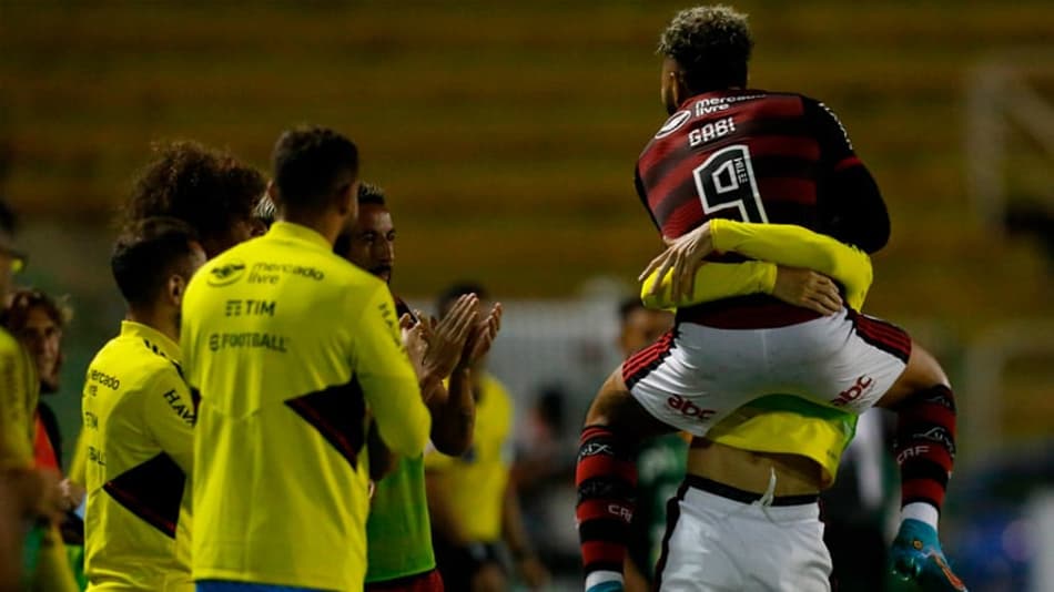Burocrático, Flamengo bate Altos com gol de joia e avança na Copa do Brasil