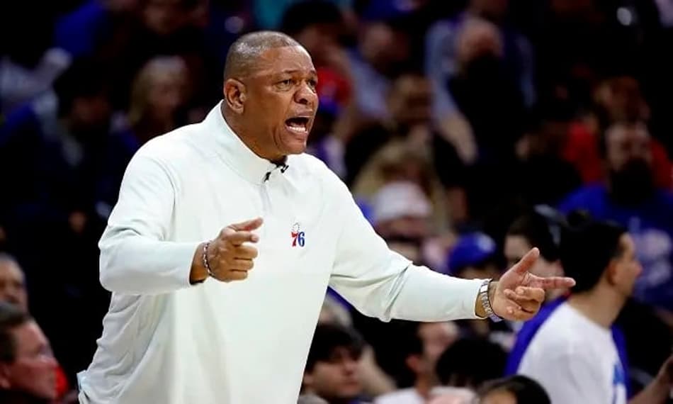 Doc Rivers não teme demissão no Sixers: "Faço um grande trabalho"
