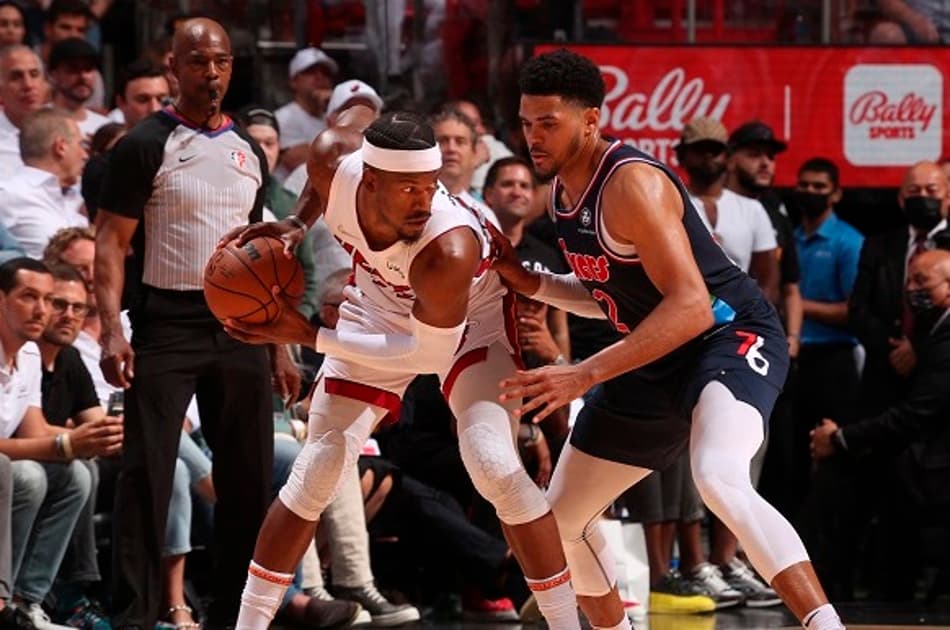 Sixers preferiu Tobias Harris a Jimmy Butler em 2019