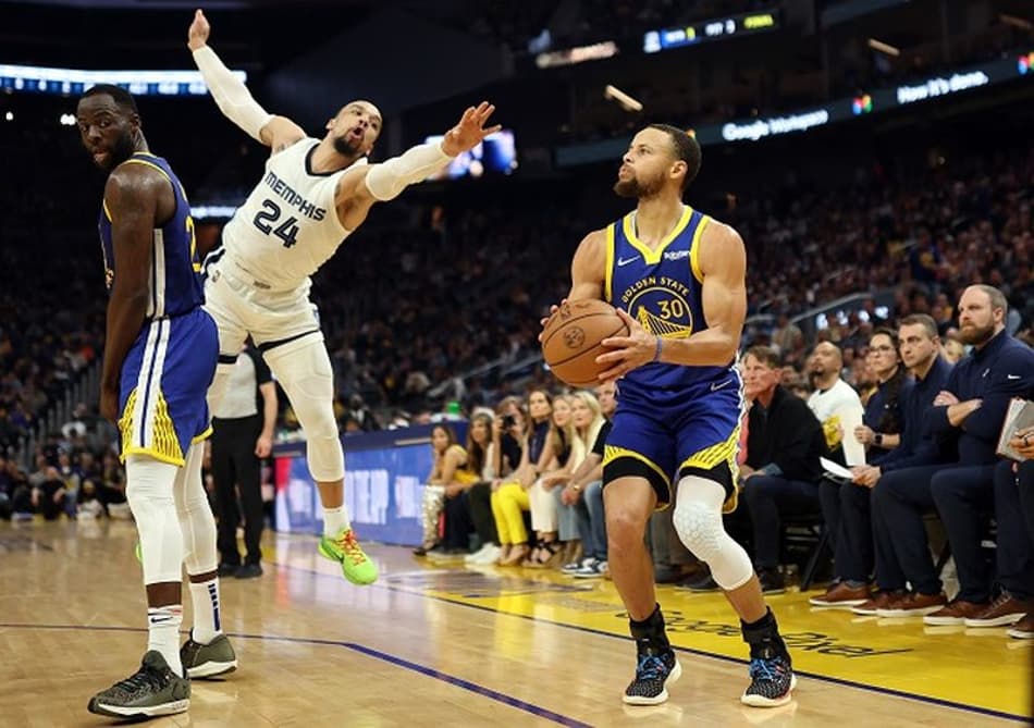 Stephen Curry: “Dillon Brooks disse muitas coisas doidas”