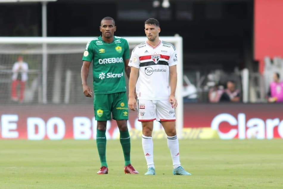 LANCE! Rápido: São Paulo consegue a virada, Cruzeiro assume a ponta da Série B e mais!