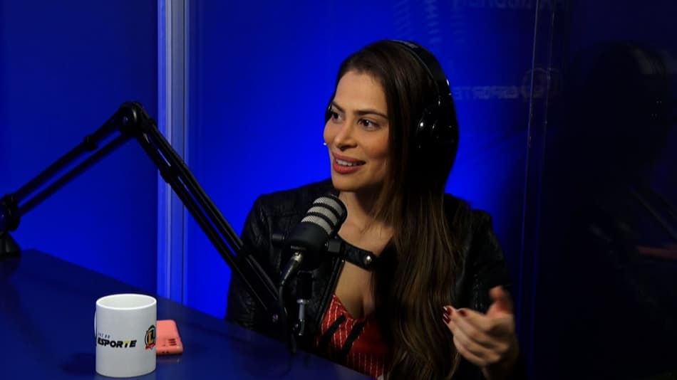 Durante live ‘A Rodada’, Fernanda Arantes relembra ‘bombeiro’ Mano e drama de Dedé no Cruzeiro