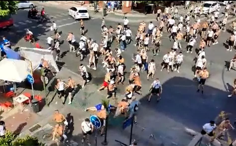 VÍDEO: Torcedores de Eintracht Frankfurt e Rangers entram em confronto antes da final da Europa League