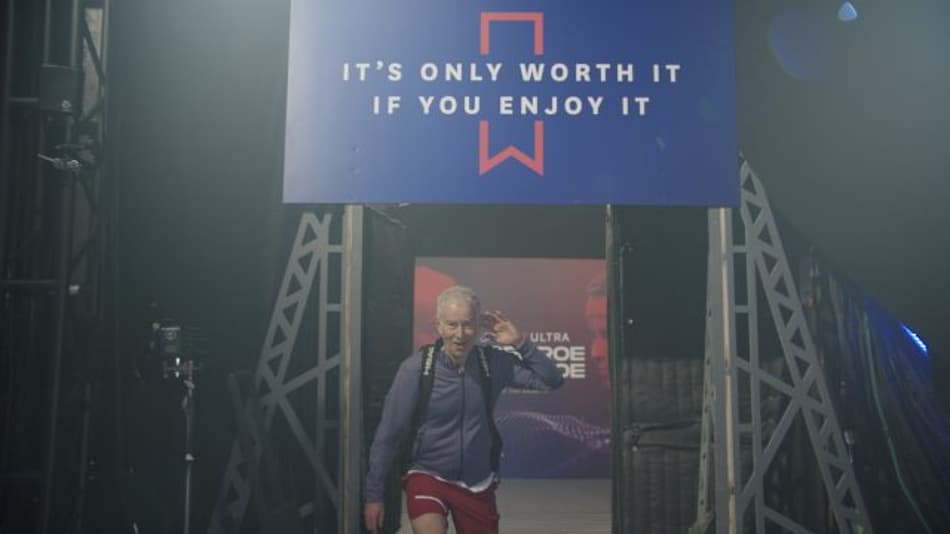 McEnroe preparado para desafio contra seu avatar