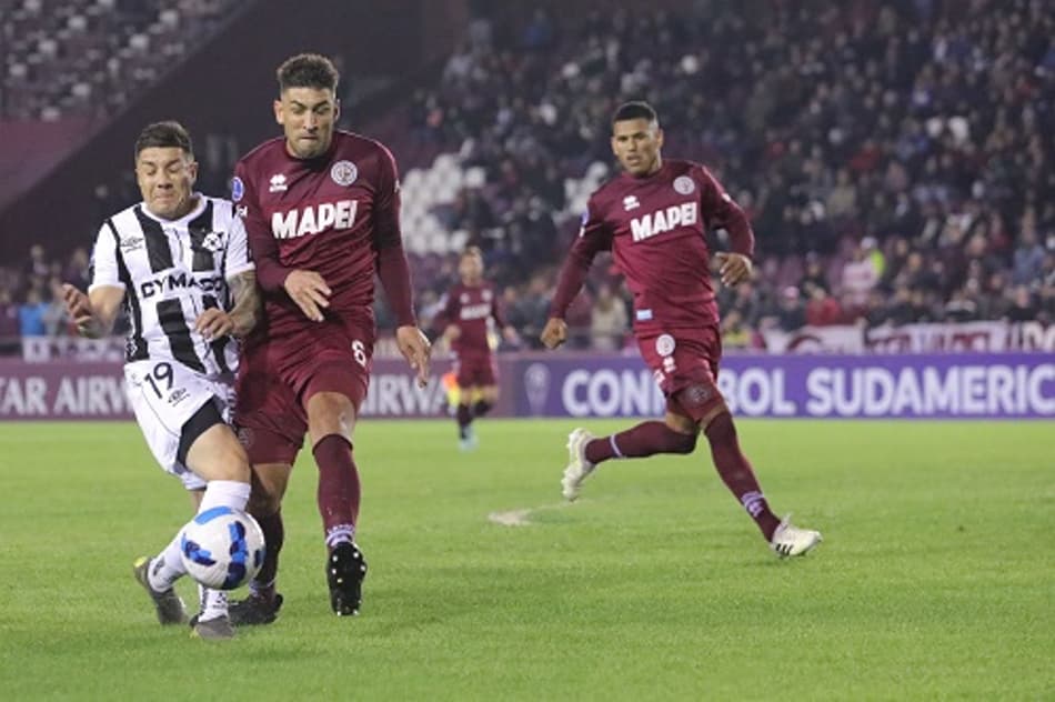 Joia do Lanús acerta com gigante da MLS; saiba mais