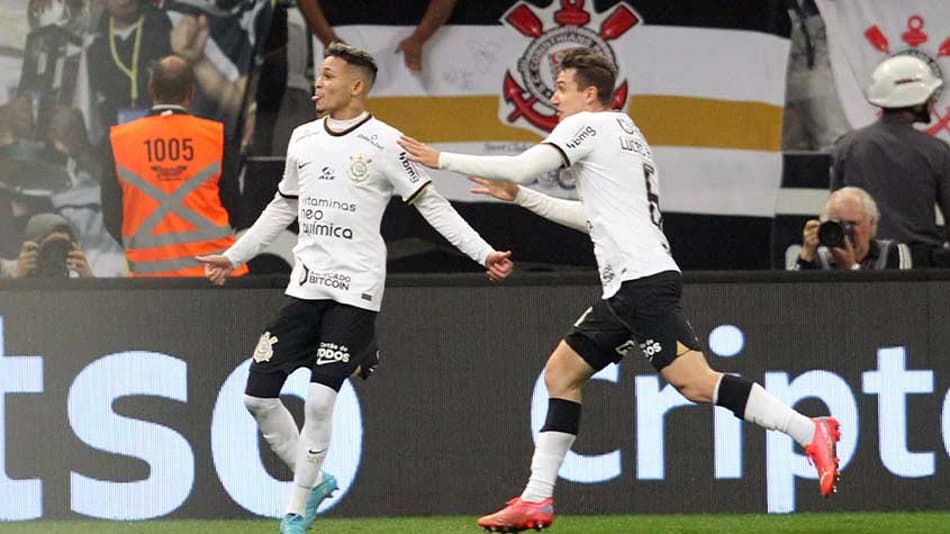 LANCE! Rápido: Corinthians e São Paulo empatam no Majestoso