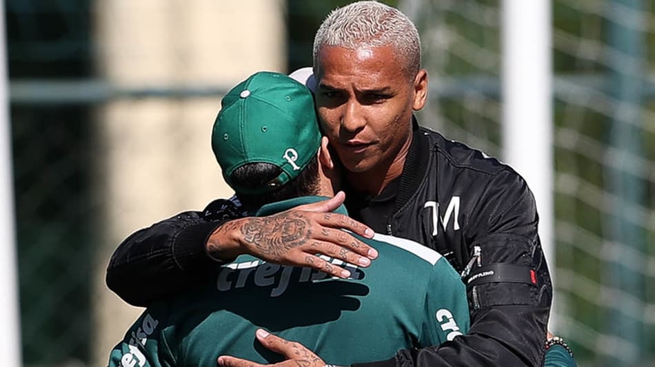 VÍDEO: Deyverson se declara ao Palmeiras em despedida: ‘Agora vou pisar aqui como torcedor’