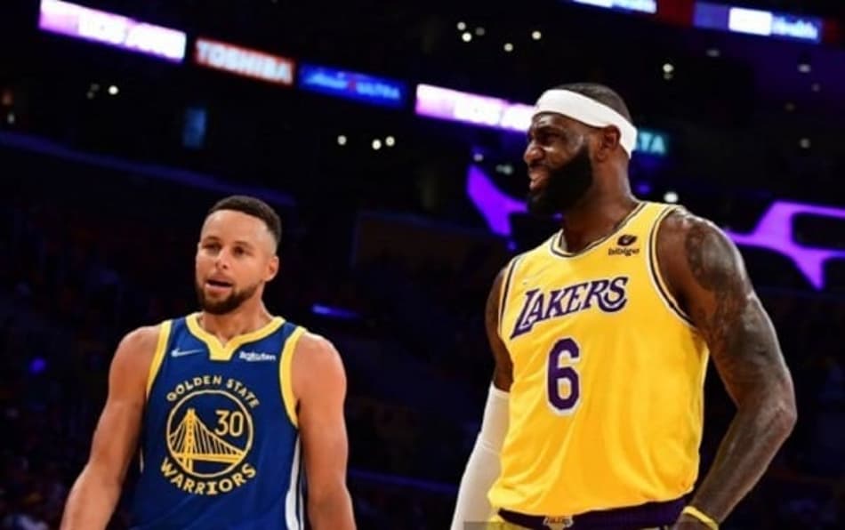 Jornalista diz que LeBron daria risada se fosse comparado com Curry