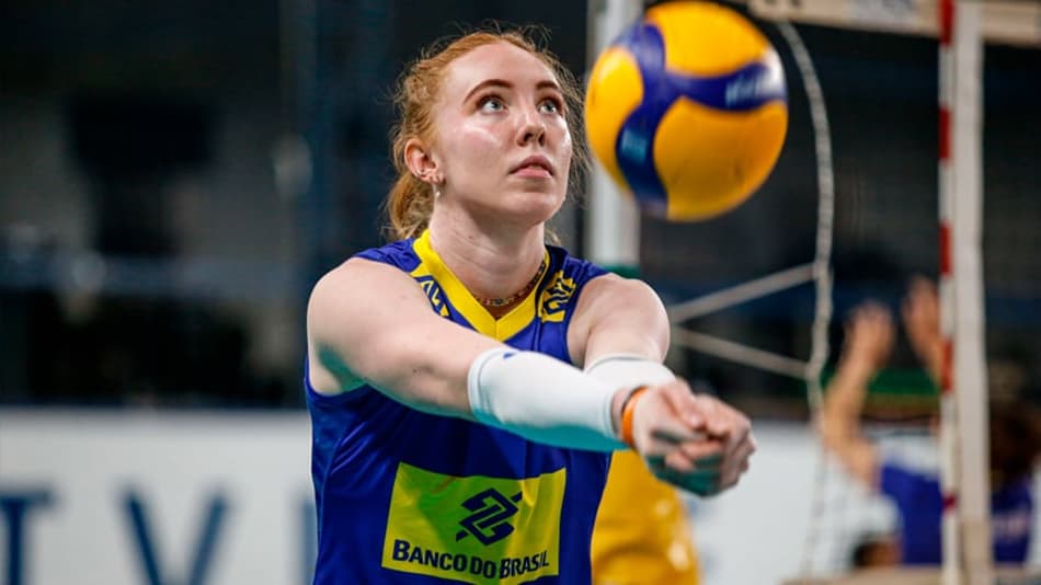 Inspirada em Gabi, jogadora ‘cientista’ é atração da Seleção feminina de vôlei na Liga das Nações