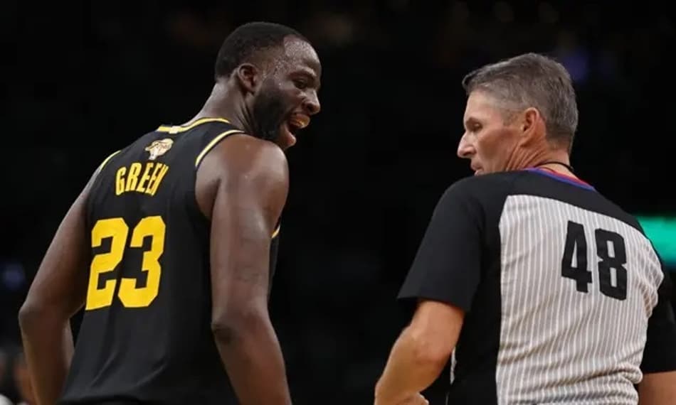 “Minha atuação foi uma merda”, dispara Draymond Green