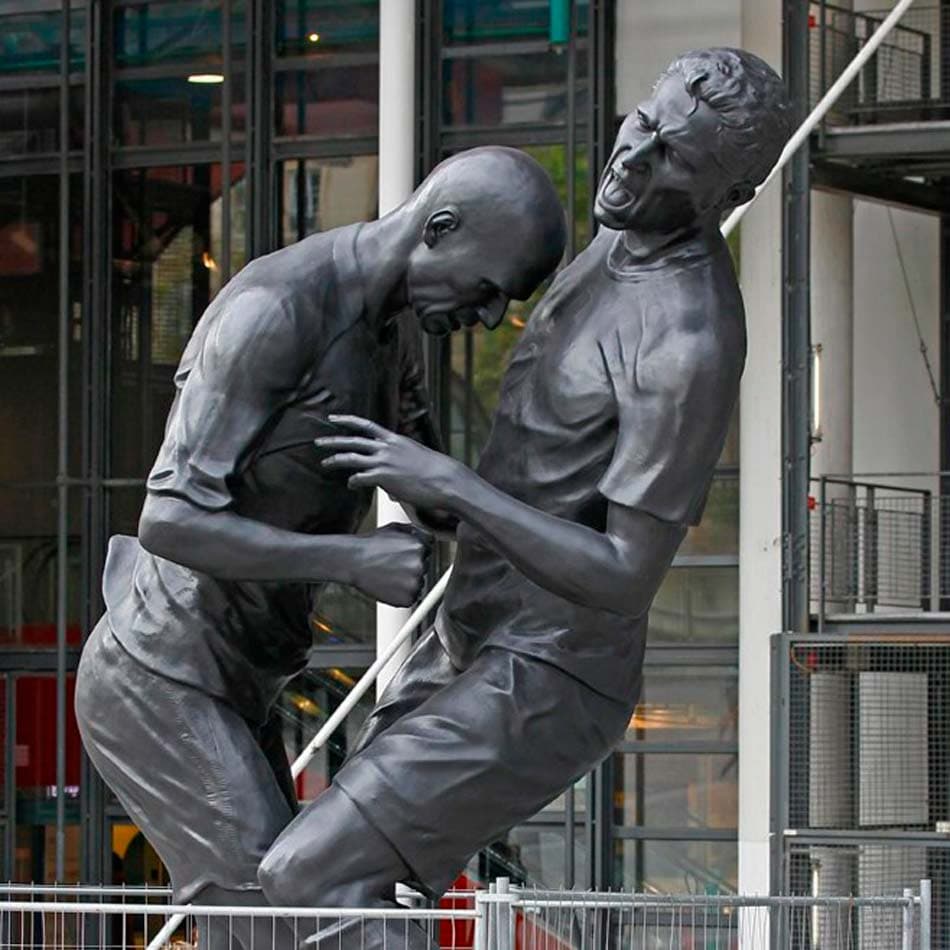 Web Stories – A curiosa história da estátua de Zidane e Materazzi