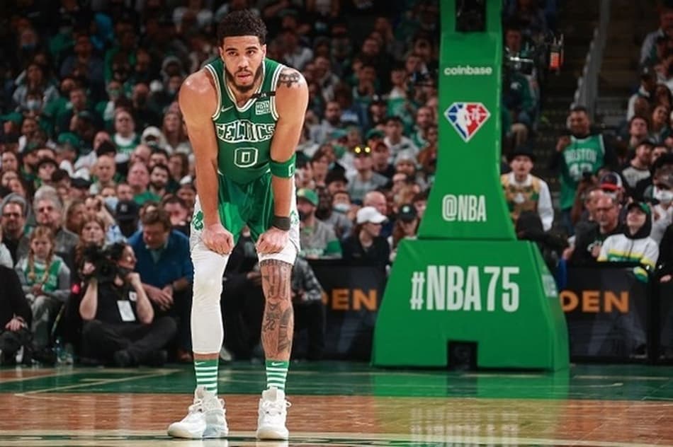 Questionado sobre erros de ataque, Tatum rebate: “não fazemos por querer”