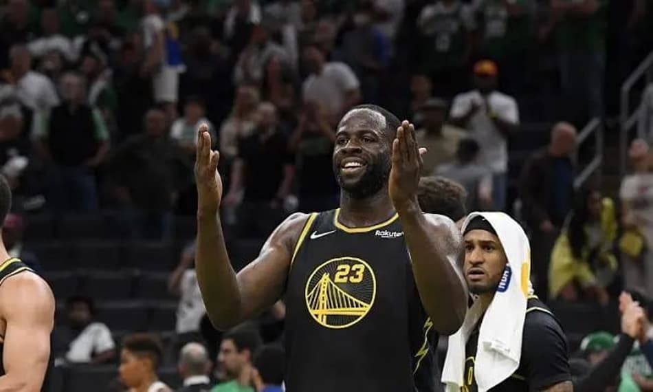 Draymond Green ironiza torcida do Celtics: "estou morando na cabeça deles sem aluguel"