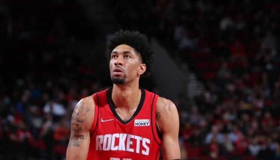 Rockets troca Christian Wood com o Mavericks