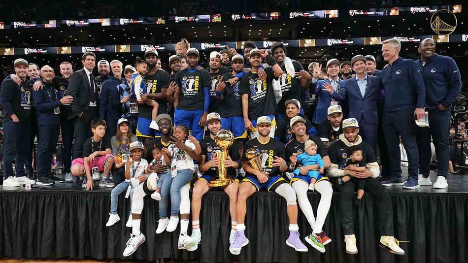 Golden State Warriors é campeão: saiba os times com mais títulos da NBA