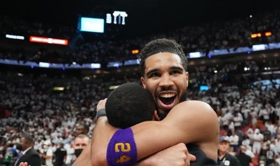 O inferno astral de Jayson Tatum