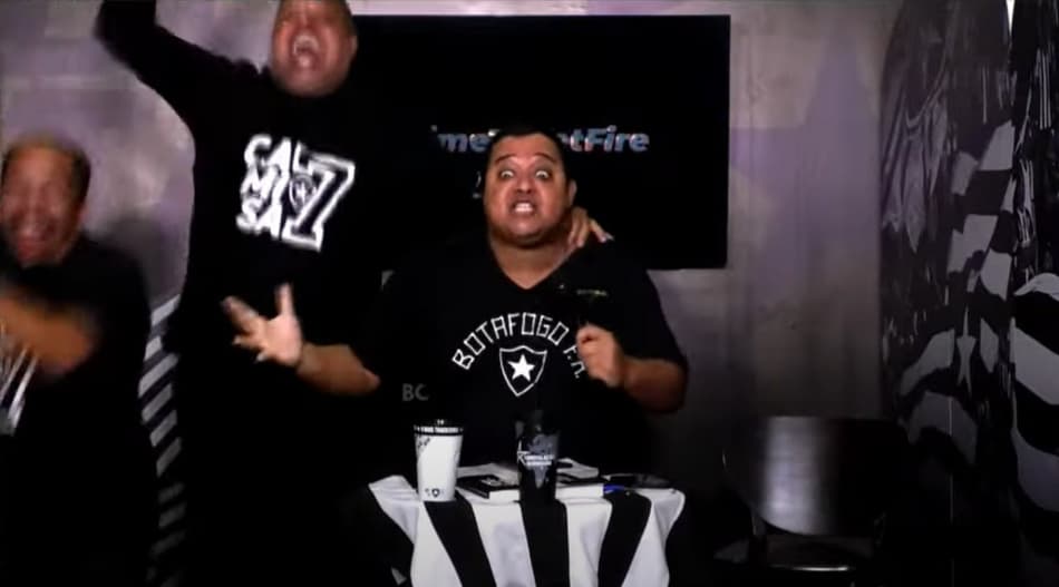 VÍDEO: Apresentadores da Botafogo TV vão à loucura com gol da vitória sobre Internacional