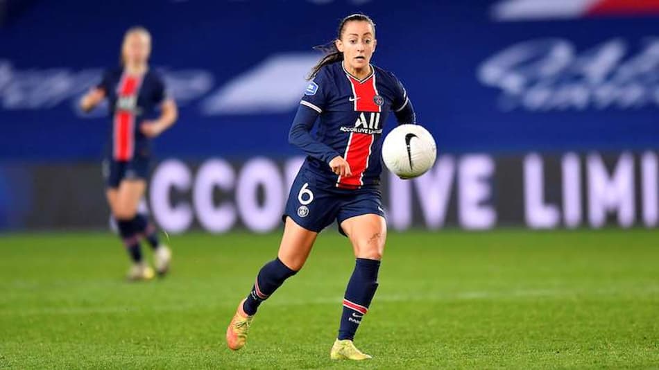 Corinthians contrata meia ex-PSG para o time feminino