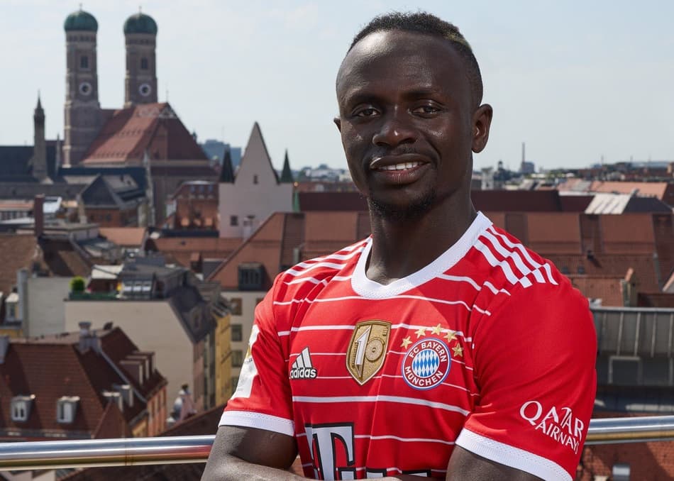 VÍDEO: ‘Não pensei duas vezes’, diz Mané em chegada ao Bayern