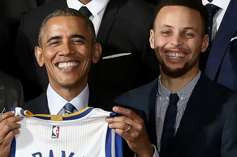 Após título, Curry recebe ligação “surreal” de Barack Obama