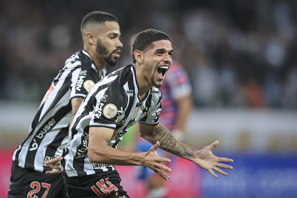 Após primeiro tempo apagado, Atlético-MG reage e vence o Fortaleza de virada pelo Brasileirão