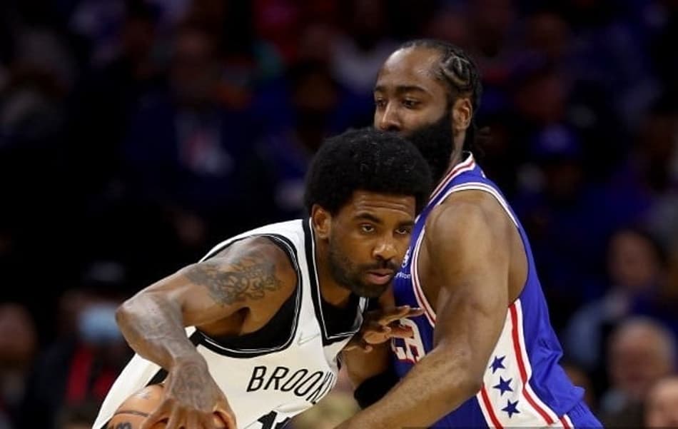 Dez jogadores que vão receber contratos supervalorizados na agência livre