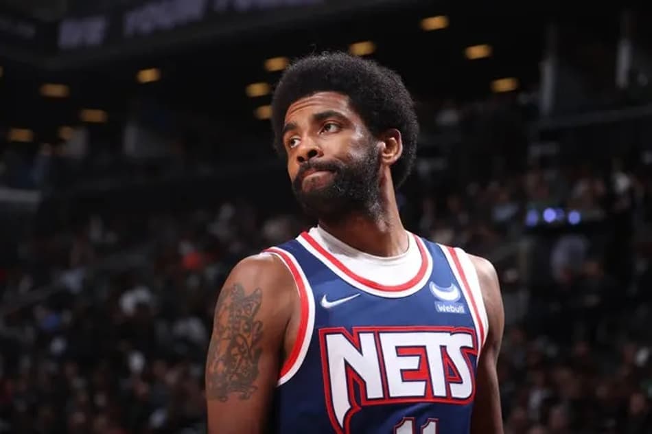 Sixers prepara oferta de troca por Kyrie Irving
