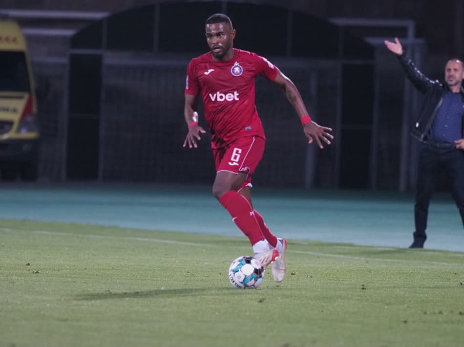 Com o Pyunik, da Armênia, Juninho foca em primeira Champions League da carreira: ‘Muito especial’
