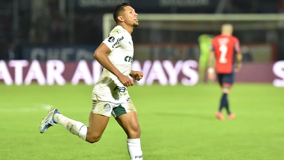 Com dois de Rony, Palmeiras bate o Cerro Porteño e abre vantagem nas oitavas de final da Libertadores