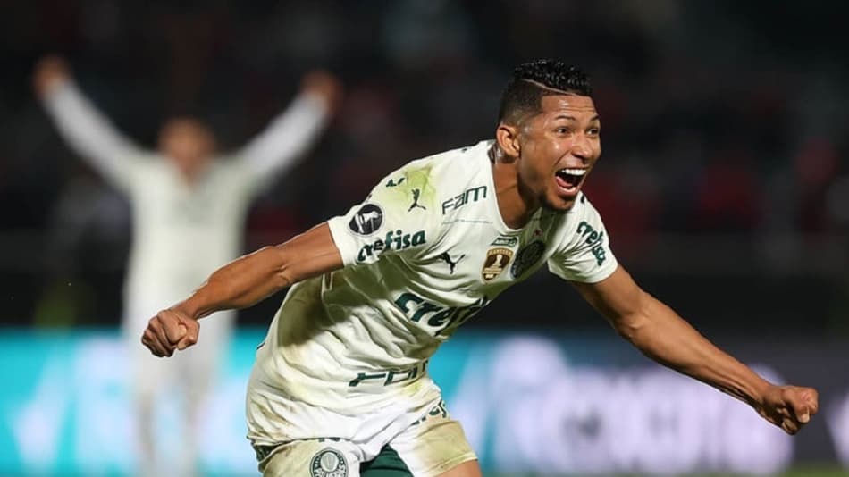 LANCE! Rápido: Palmeiras goleia fora, Andreas marca em provável despedida e muito mais!