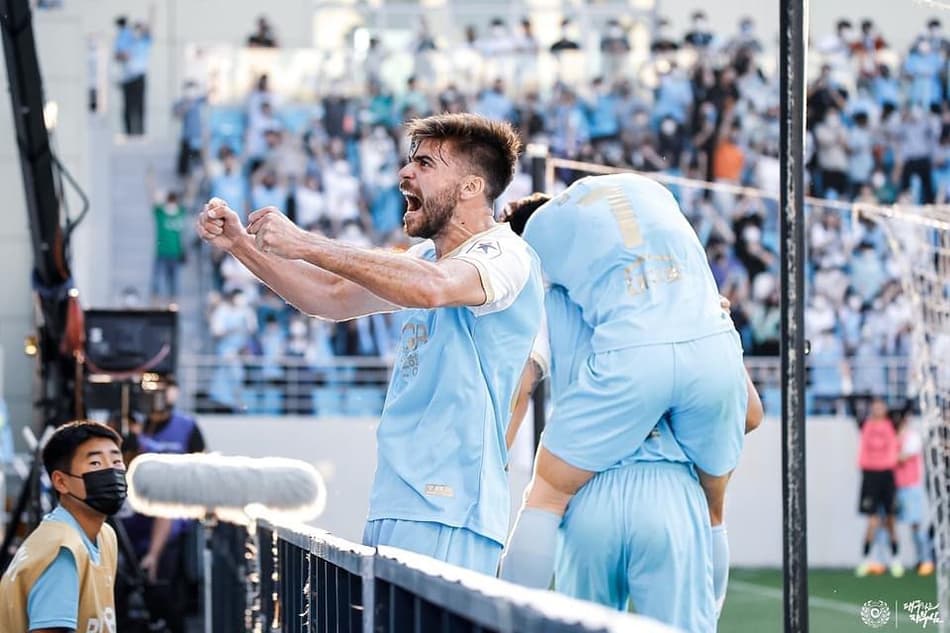 Zeca volta a se destacar pelo Daegu na Coréia do Sul