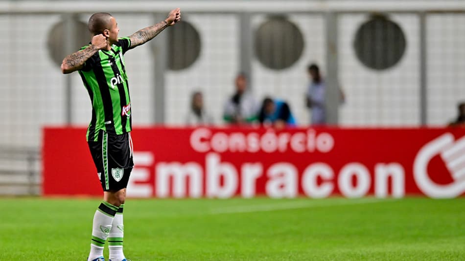 América-MG goleia e complica o Botafogo por vaga nas quartas da Copa do Brasil