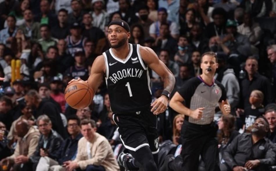 Bruce Brown deixa Nets e acerta com o Nuggets
