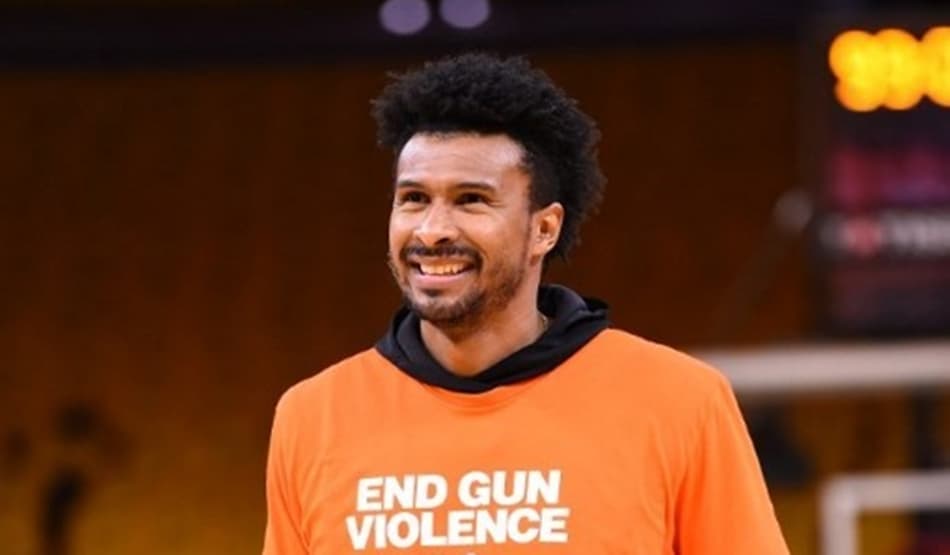 Leandrinho deixa Warriors para ser assistente no Kings